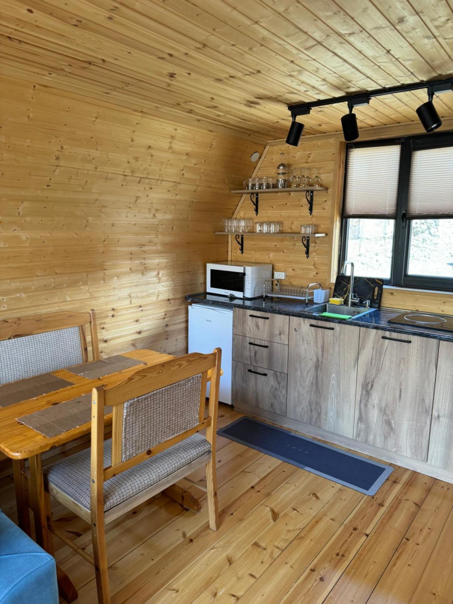 Qusha Cottage คัซเบกี ภายนอก รูปภาพ