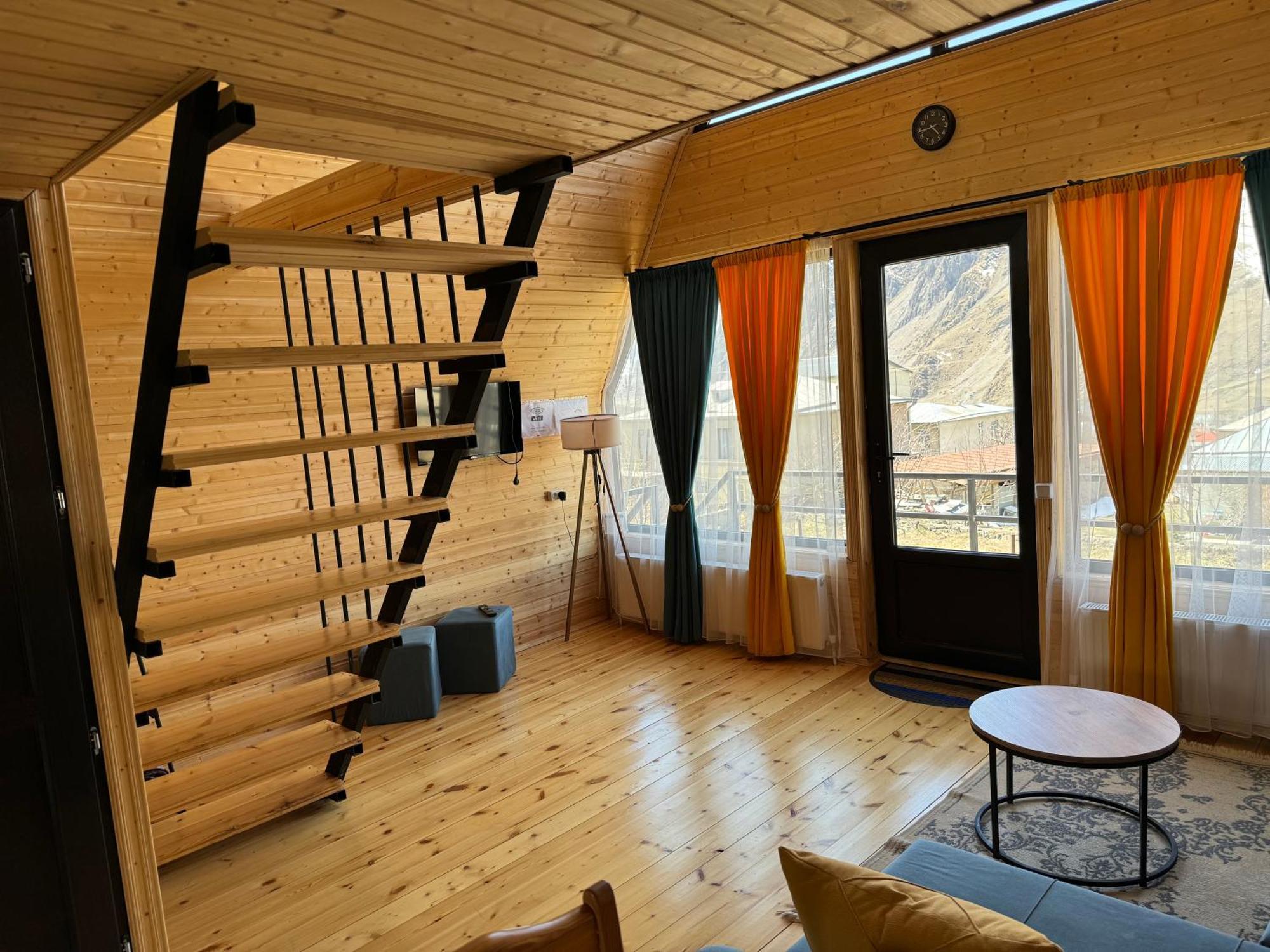 Qusha Cottage คัซเบกี ภายนอก รูปภาพ